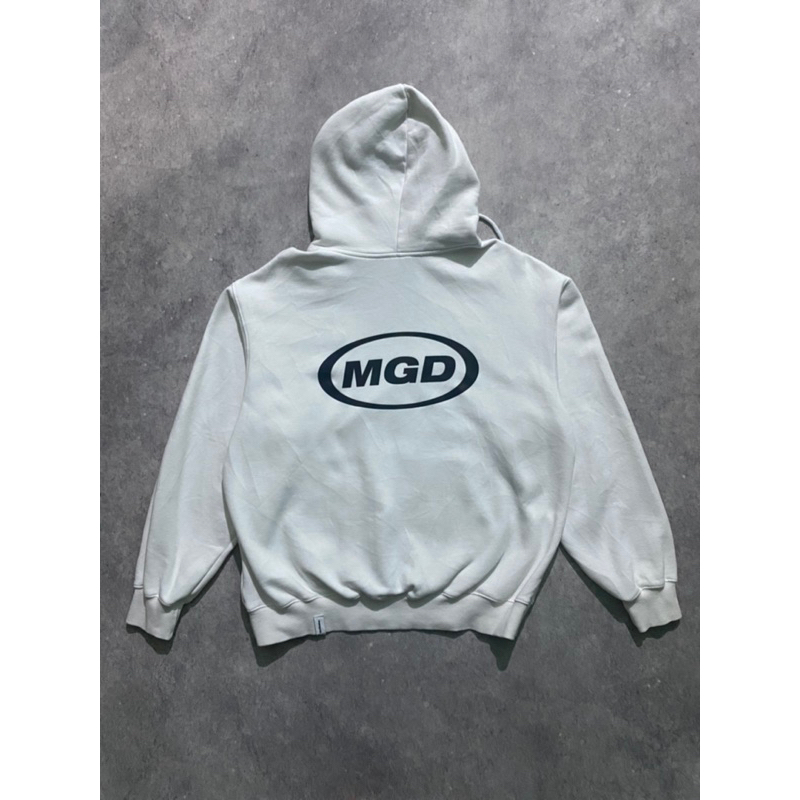 (Second) Hoodie Mahagrid