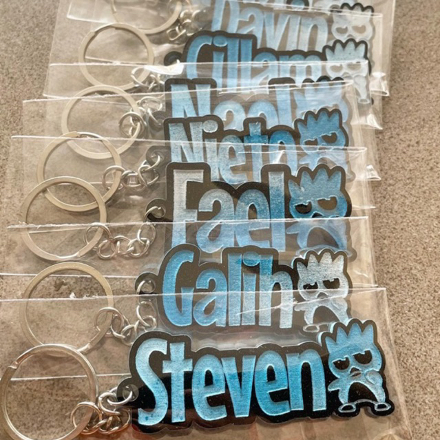 

gantungan nama bagtag keychain logo hampers goodiebag ultah