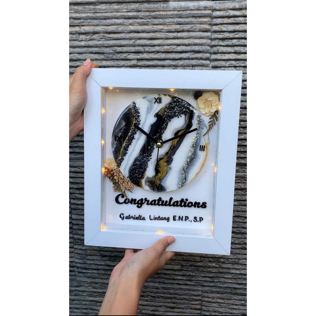Jam dinding custom resin | Resin mahar | Resin frame clock | custom graduation
