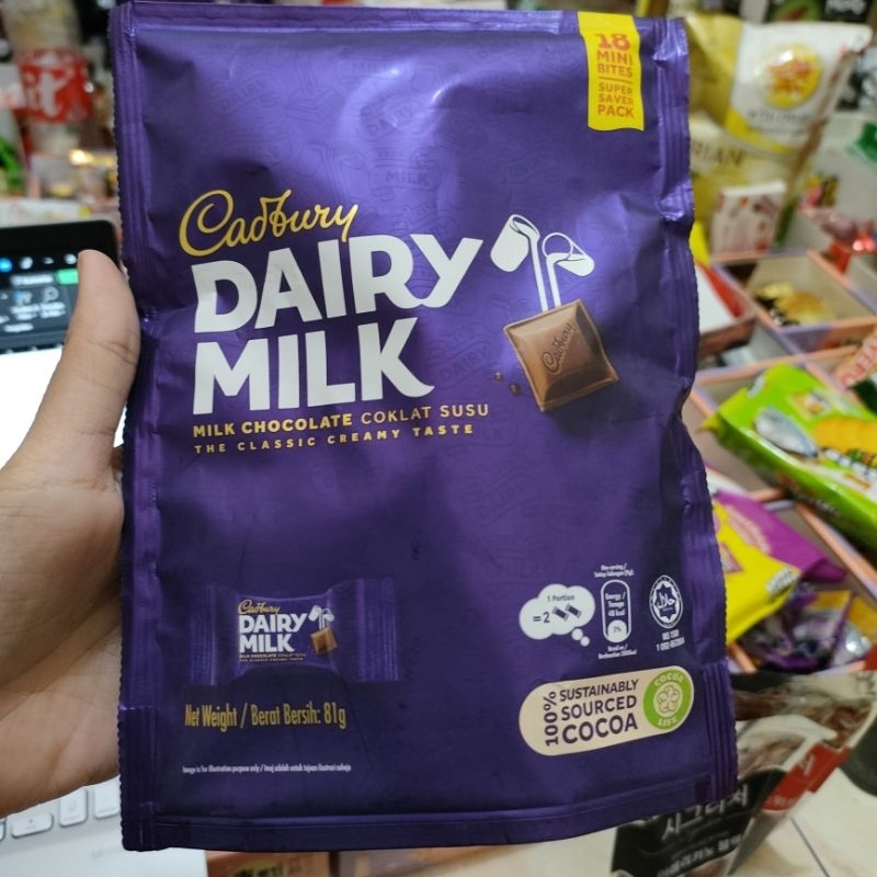 

Cadbury Dairy Milk 81g isi +-18pcs