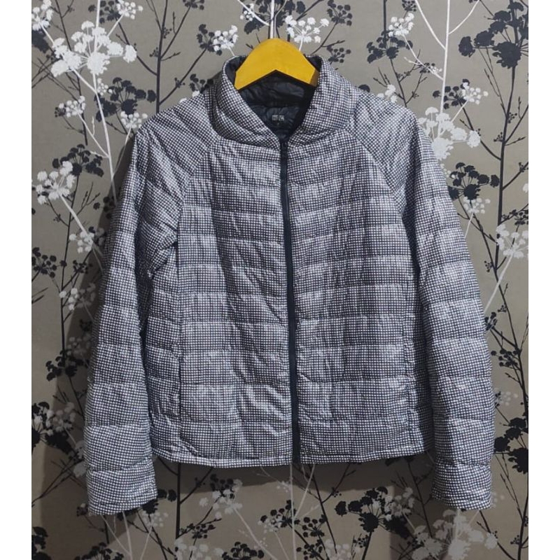 JAKET ULTRALIGHT DOWN UNIQLO