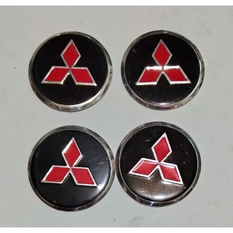 stiker lapisan dop velg mobil mitshubisi diamete 4,5 cm