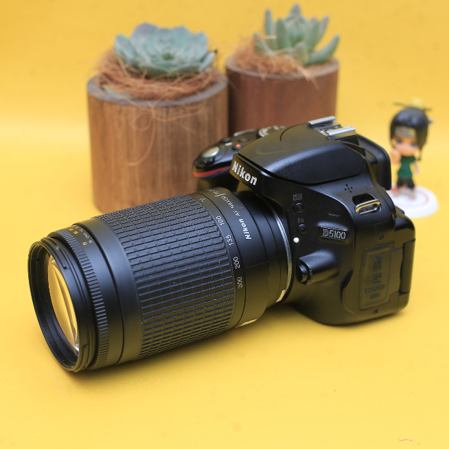 NIKON D5100 Lensa Tele Zoom Kamera DSLR -vg - Garansi