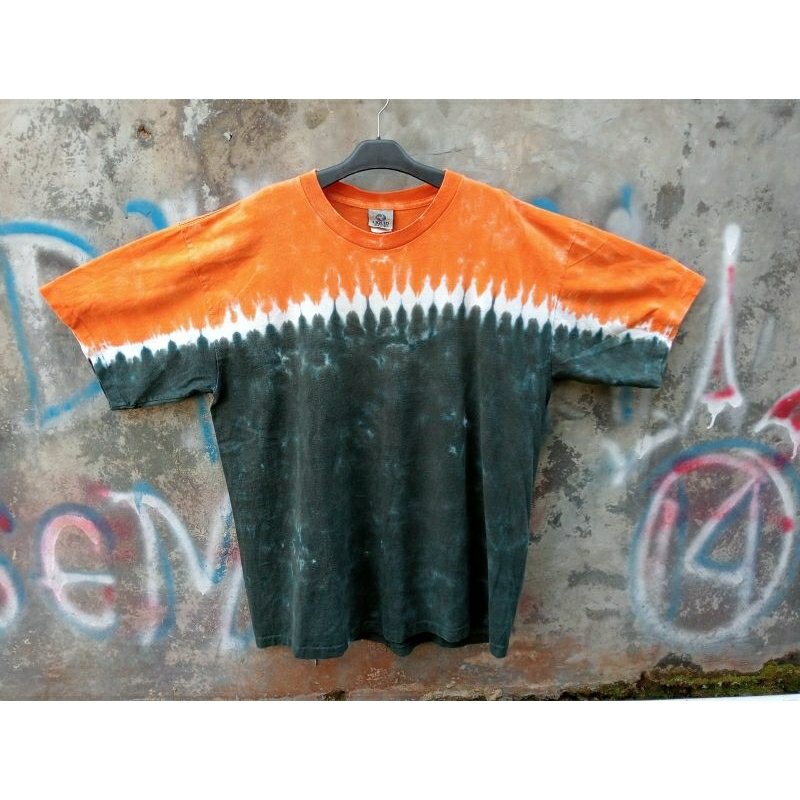 kaos vintage Tie DYE brand LIQUID BLUE USA