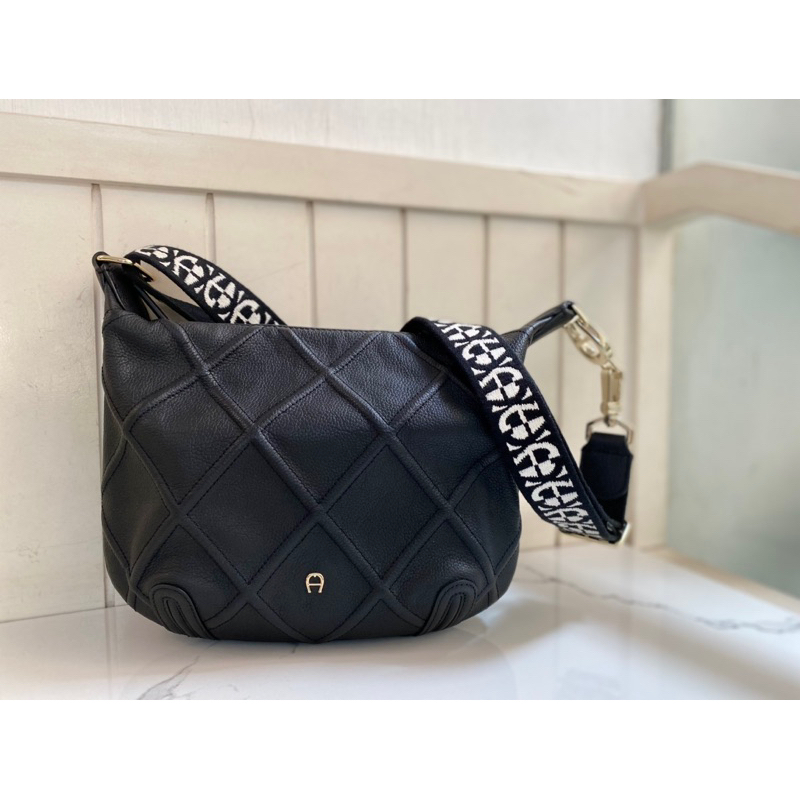 Aigner PALERMO CROSSBODY BAG Black