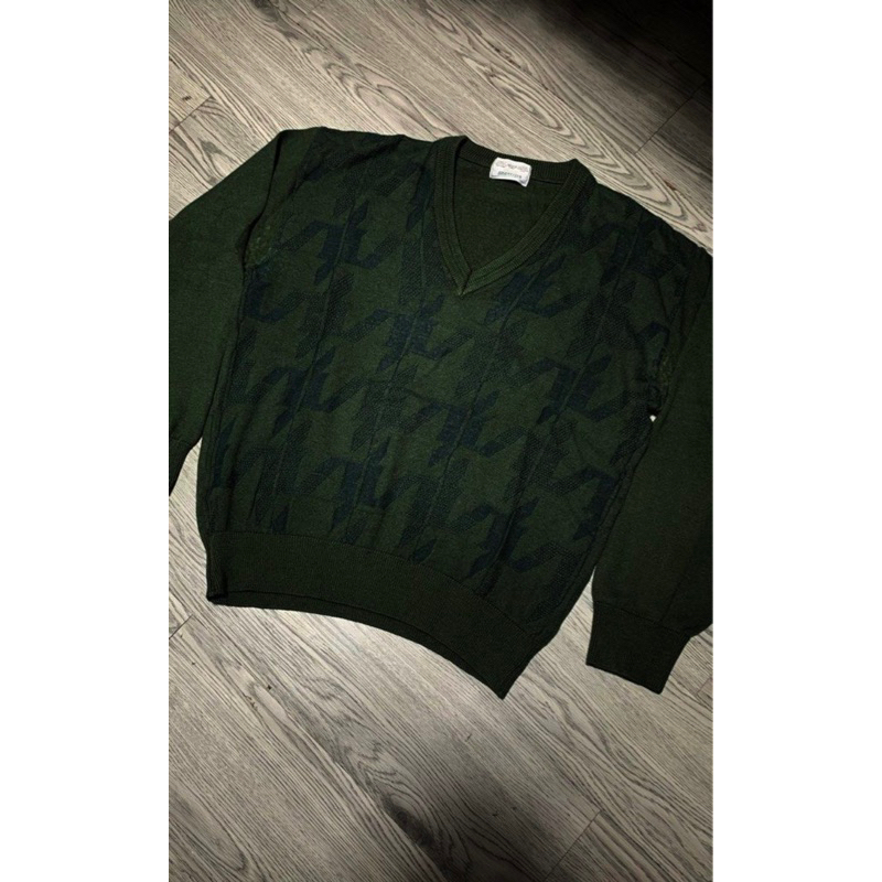 Knitwear Patern Hijau Lumut VTG