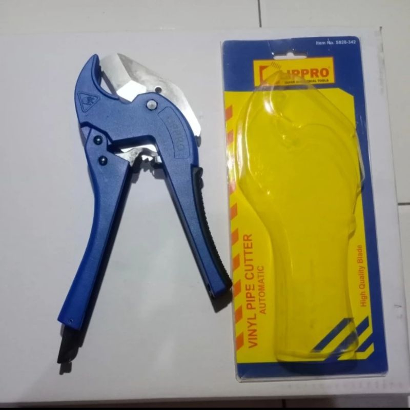 Gunting Pipa PVC Lippro