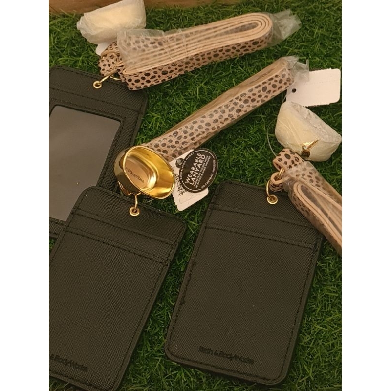 Card holder BBW + handsanitizer