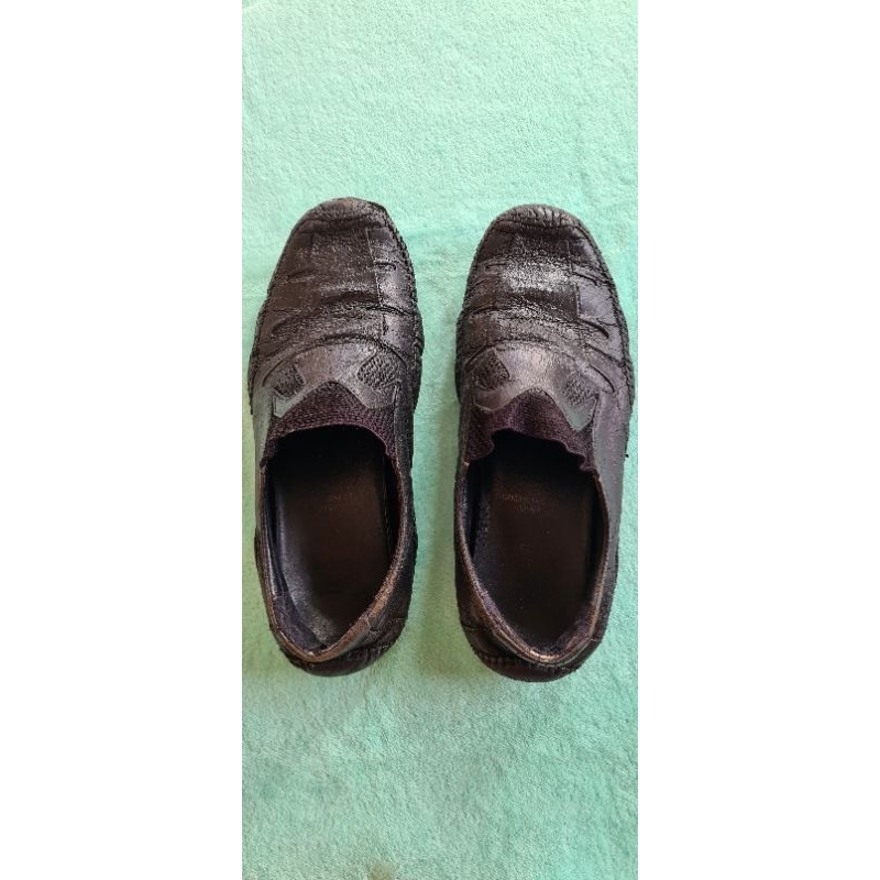 Sepatu Pierre Cardin Preloved