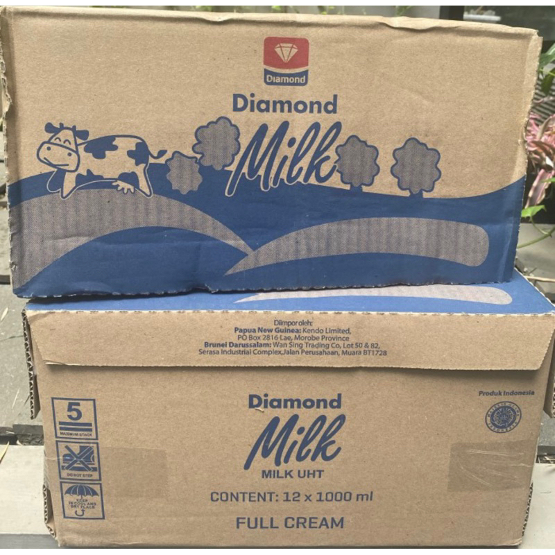 

uht diamond plain 1 carton 12 pcs susu segar