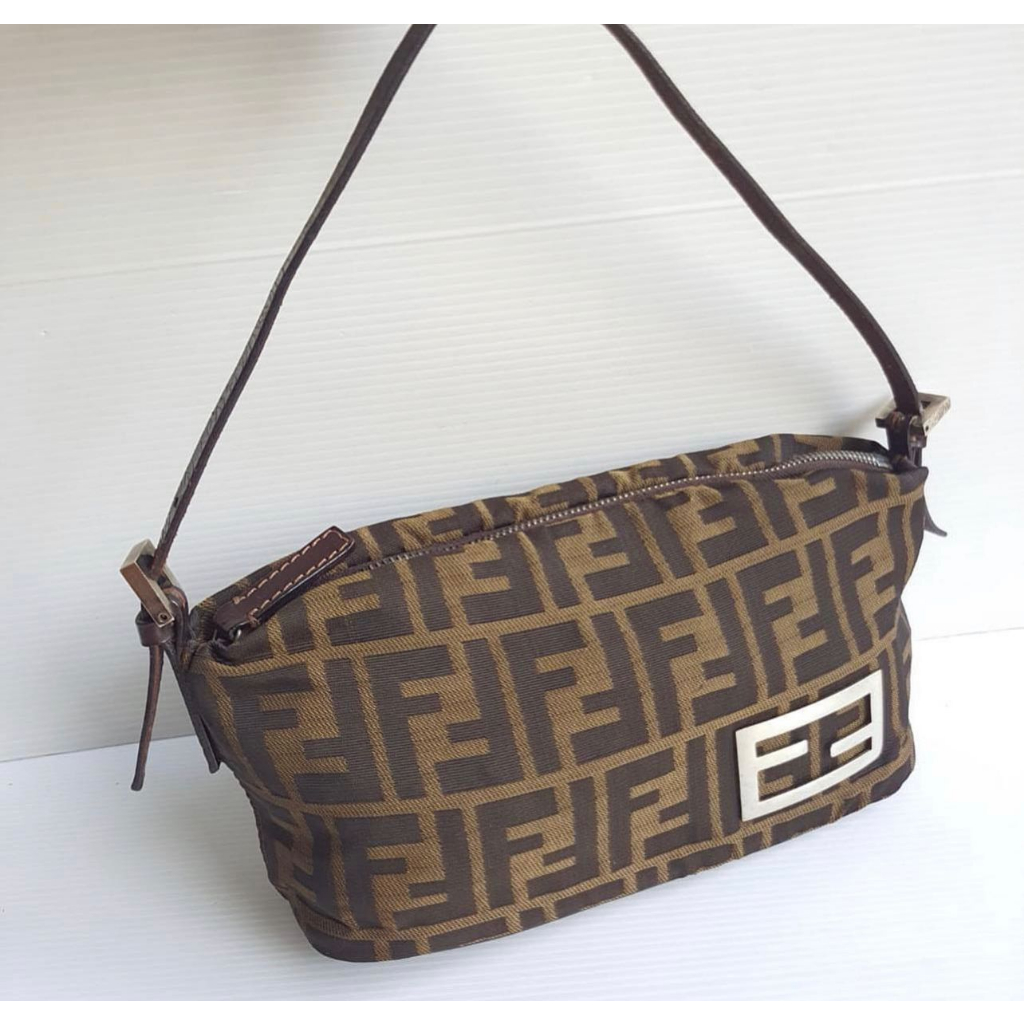 Harga cheap beg fendi