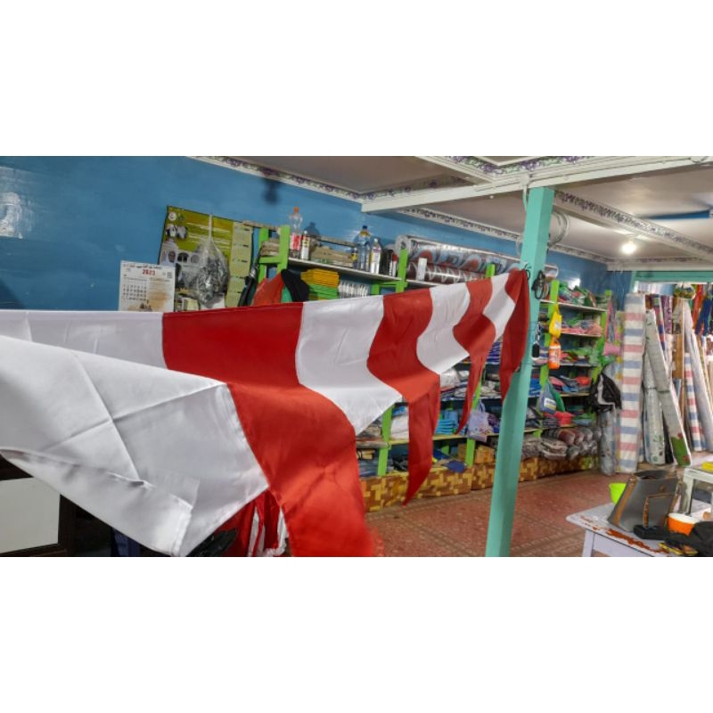 BENDERA MERAH PUTIH UMBUL" PANJANG 3M ( 8 KOTAK )