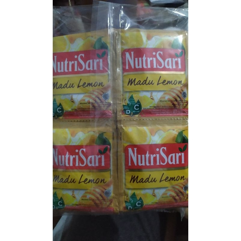 

Nutrisari Madu Lemon 1 Pack Isi 4 Renteng