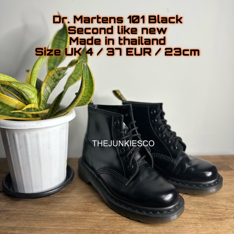 Sepatu Dr. Martens 101 Black Second