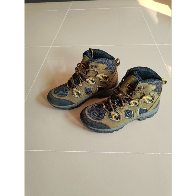 Rei hiking shoes waterproof size 40 sepatu gunung