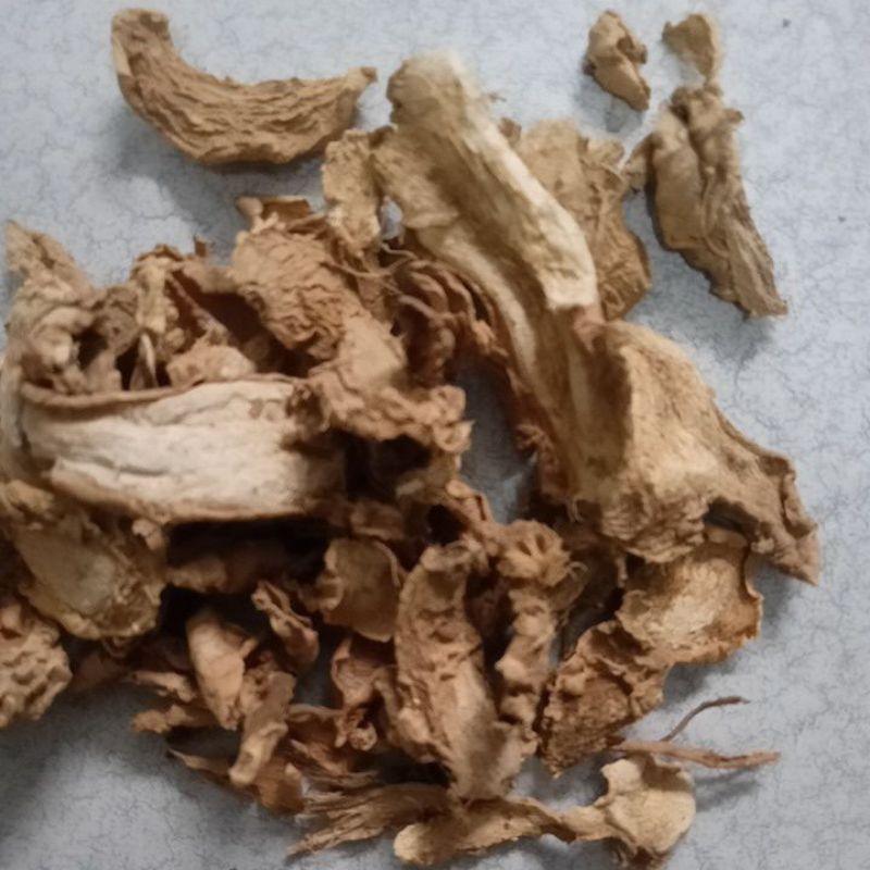 

Jahe kering, kunyit kering,sereh kering