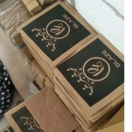 

paperbag 20 x 20 x 25 sablon custom