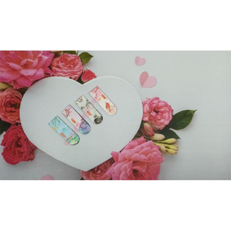 

pembatas buku magnet / penanda buku magnet / bookmark magnet