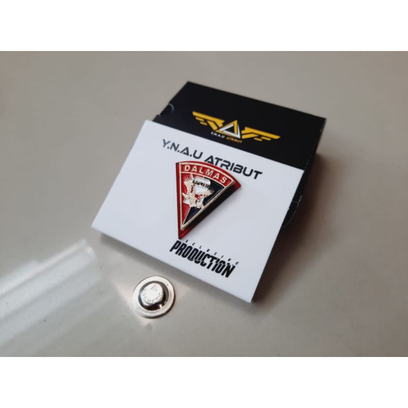 PIN DALMAS EXCLUSIVE