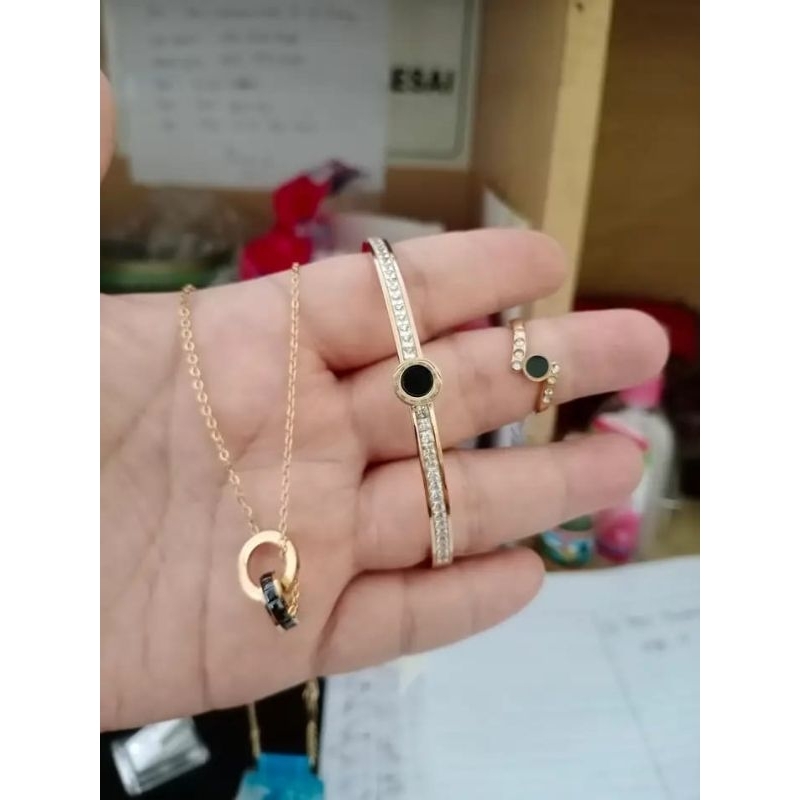 pesanan set titanium