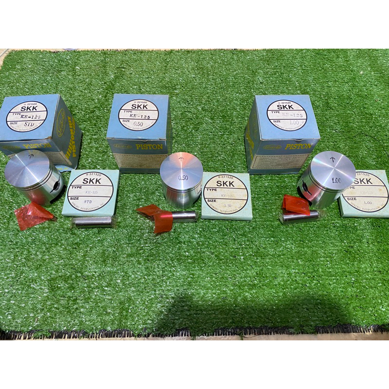 piston kit piston komplit seker seher Kawasaki KE125 KE 125 NOS