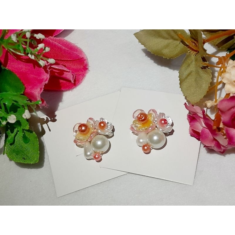 Souvenir penikahan/Anting hijab/Bross hijab
