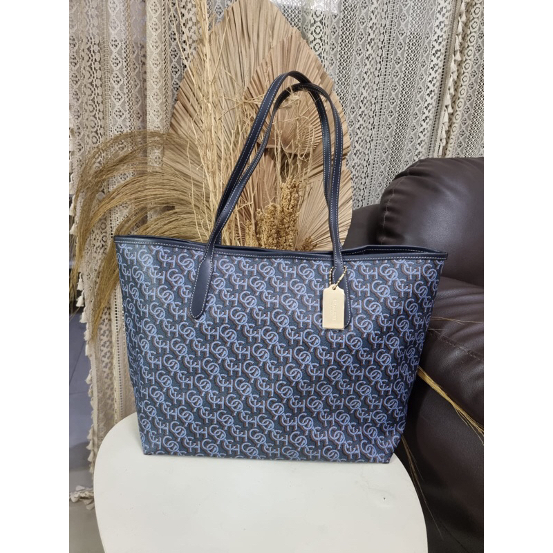 Coach Tote Monogrm city navy