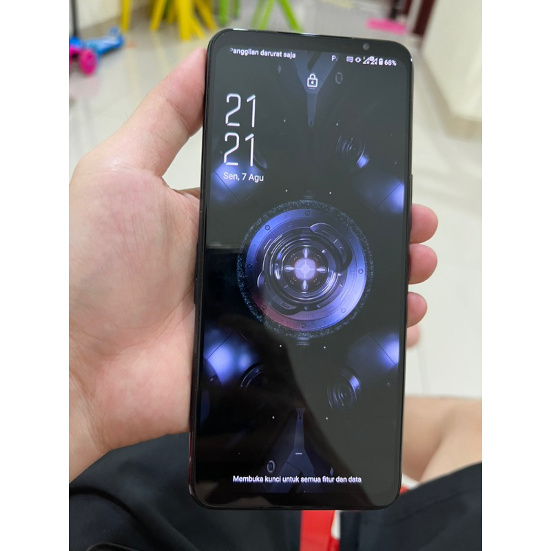 ASUS ROG 5 RAM 8/128 GB Snapdragon fullset (Second)