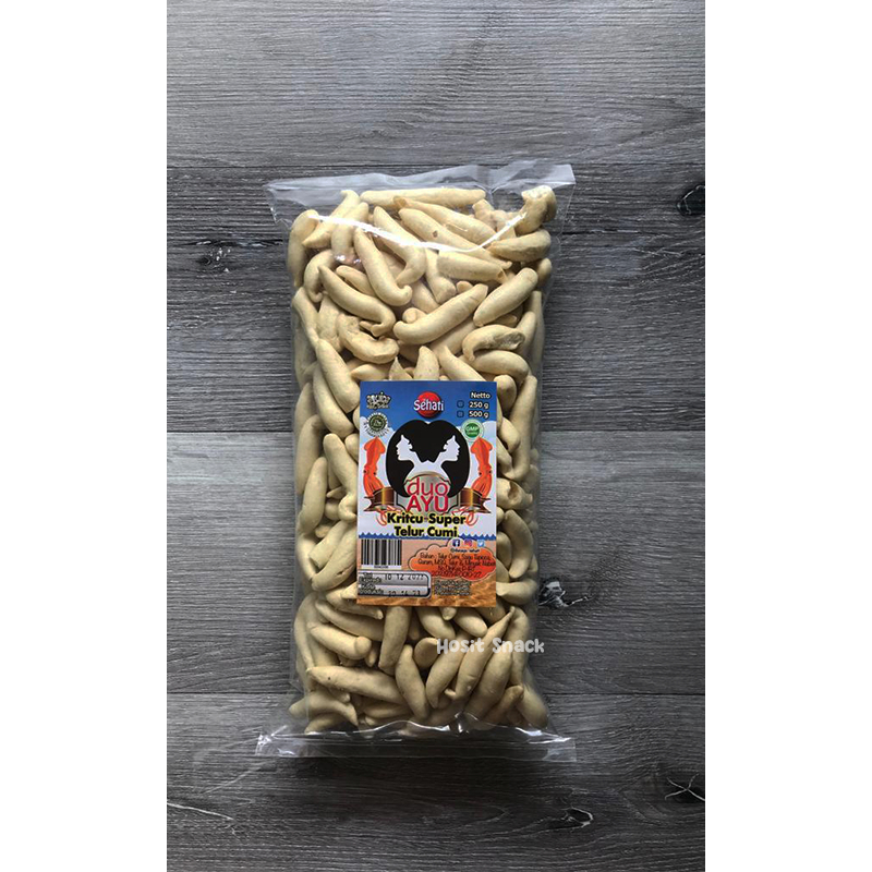 

Kritcu Bangka Cap Sehati Duo Ayu 250gr / Kricu Telor Cumi Asli Bangka / Stick Cumi Super Enak Halal / Stik Cumi Bangka