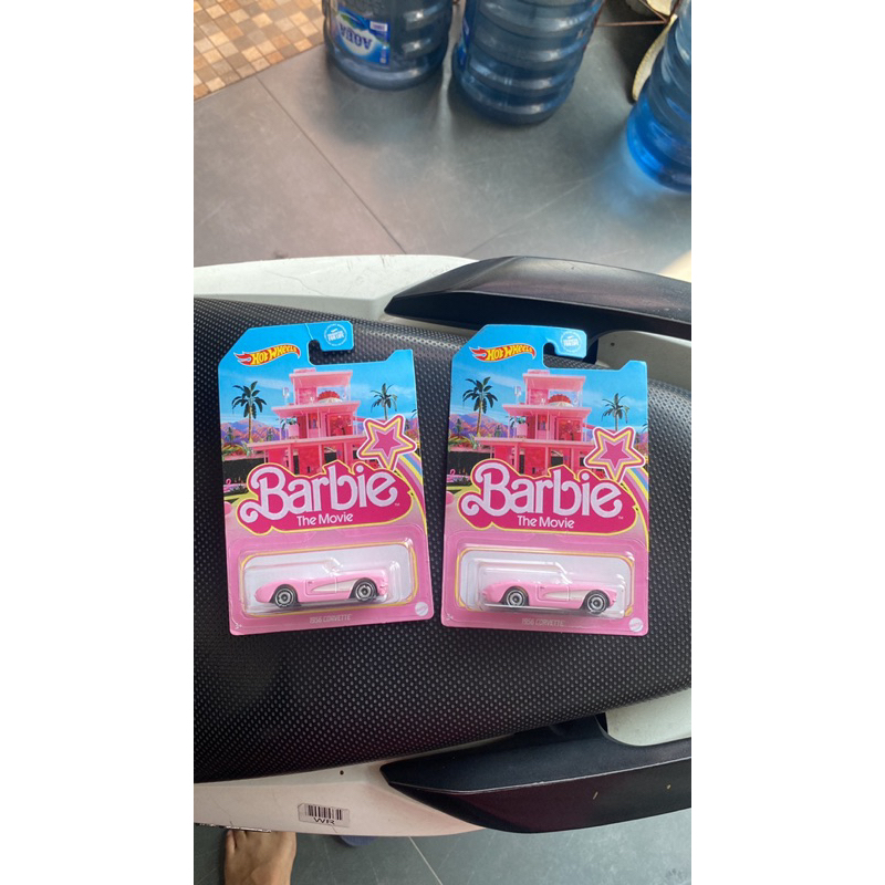 HOT WHEELS BARBIE 1956 CORVETTE