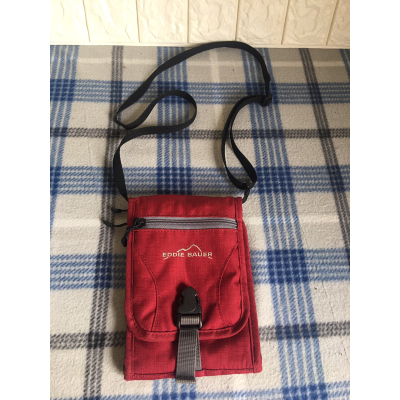 Tas sling hp serbaguna Eddie Bauer