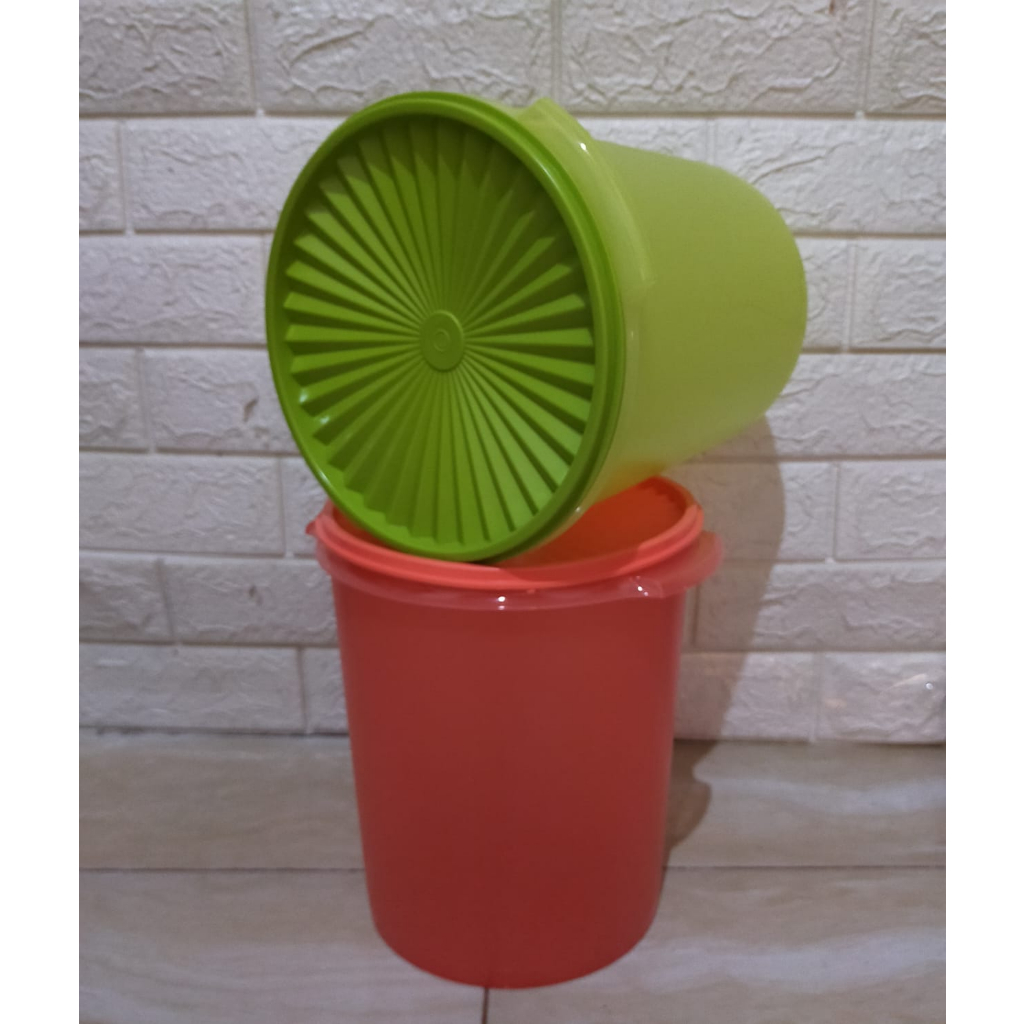 Tupperware maxi canister kapasitas 5 liter toples kerupuk warna hijau dan peach