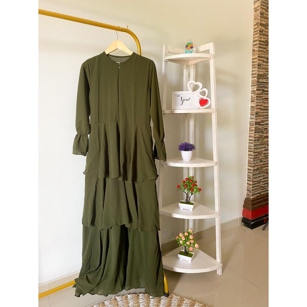 Aghnia Dress