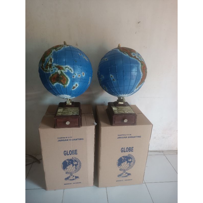 

globe braille / bola dinia paling murah dia 42,5 cm