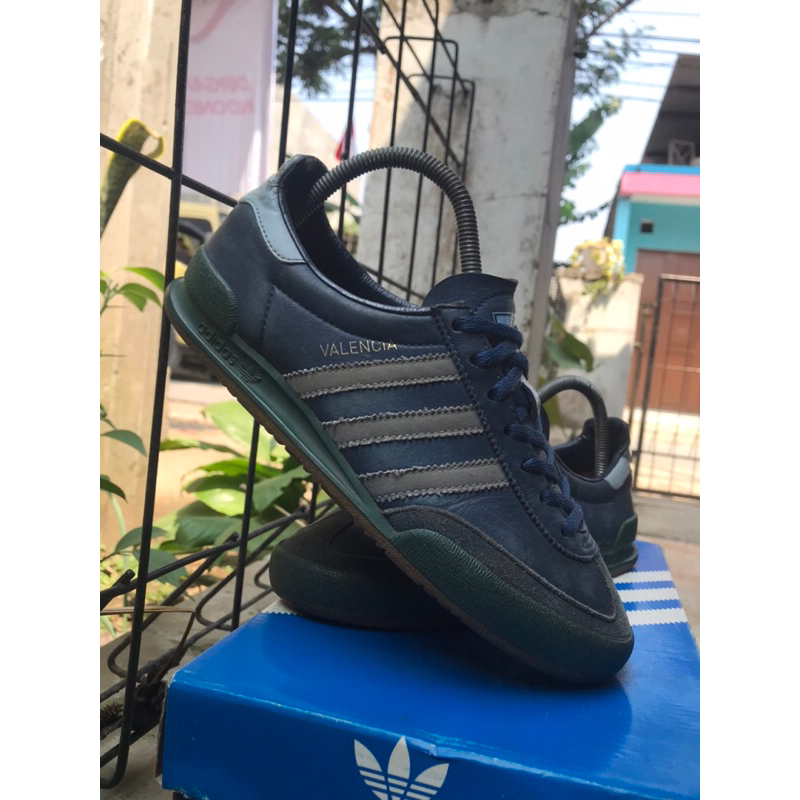 Adidas jeans valencia
