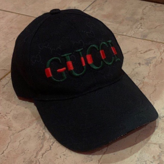 Preloved Topi Gucci Non-Ori