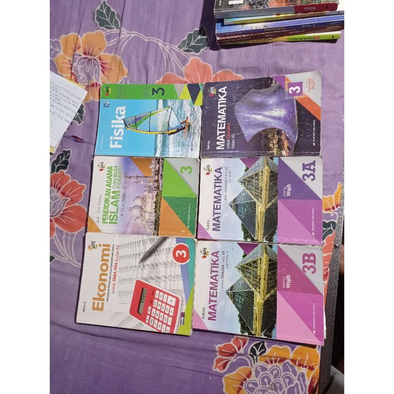 BUKU PENDIDIKAN AGAMA ISLAM KELAS 12 ERLANGGA