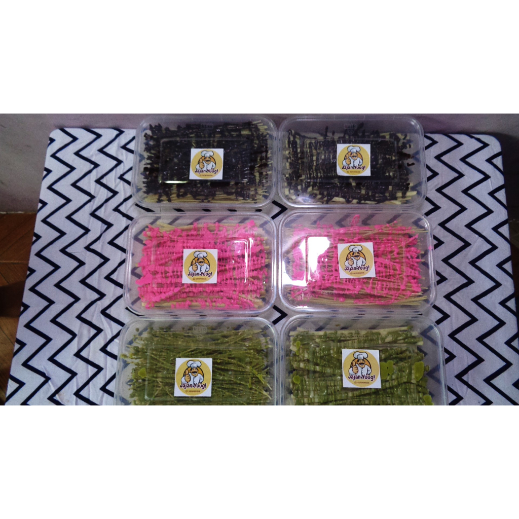

Termureh Mie Lidi Lumer variant rasa kemasan 500 ML