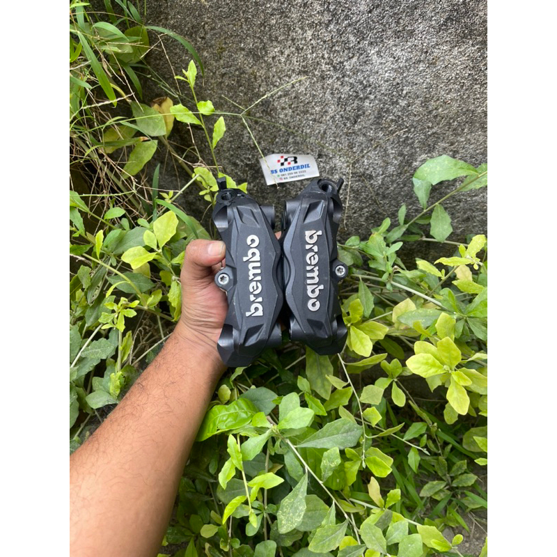 Kaliper Brembo M432 original copotan