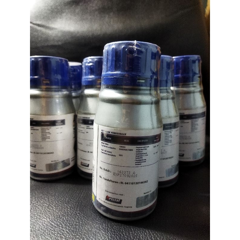 EXPOSE obat rayap Tanah dan kayu