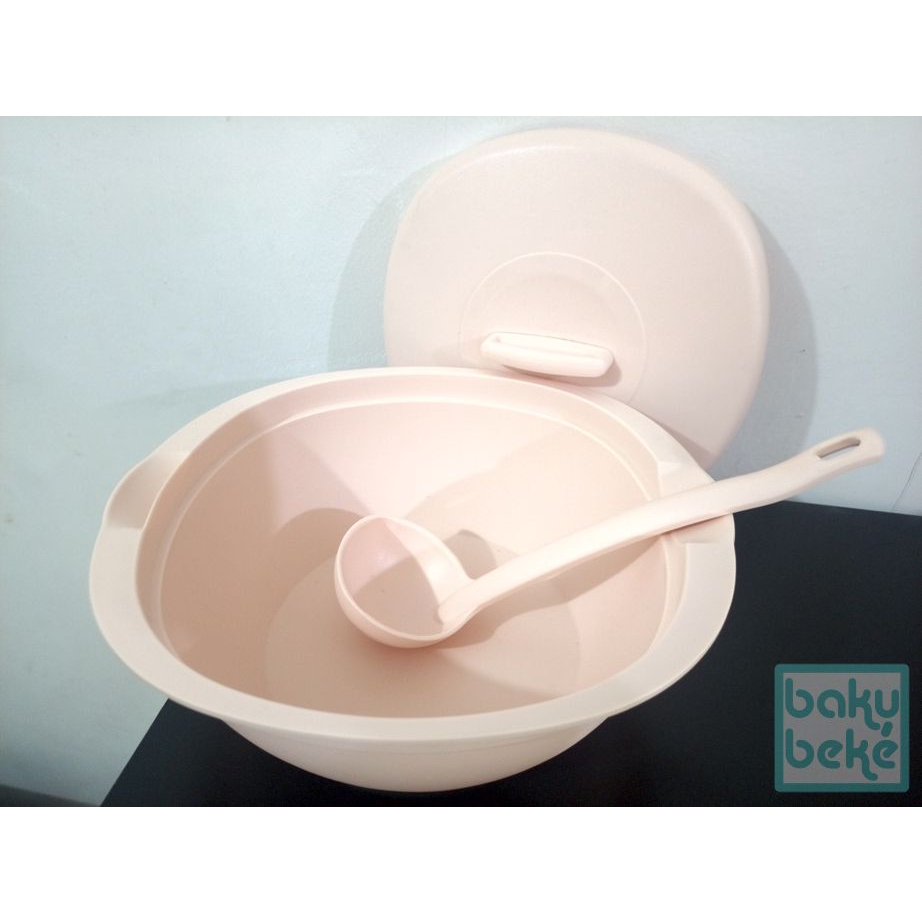 Soup Server with Ladle Tupperware