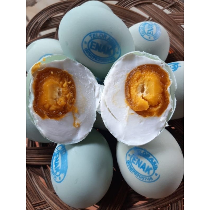 

Telur Asin Khas Cirebon isi 10-15 Butir// Telur Asin Bisa Gratis Ongkir Rasa Masir dan Gurih