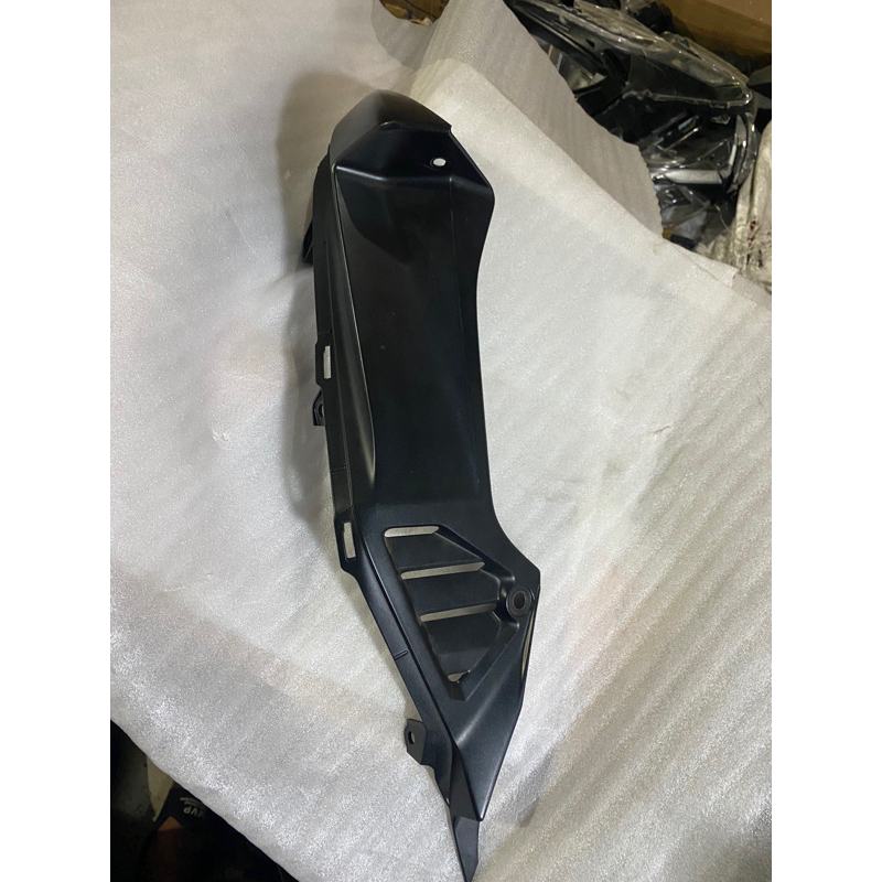 cover L front side cbr 250 rr original hitam dof fairing samping spedometer cbr 250 K64 kiri
