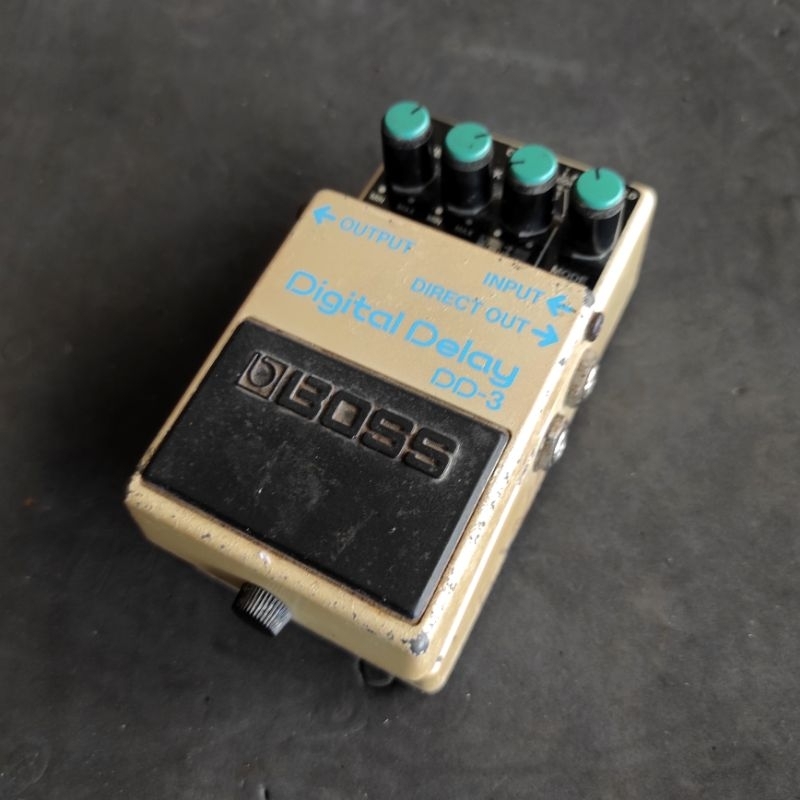 Boss DD 3 Digital Delay, Efek Gitar, Bass, Suling, Vocal, Vintagr Big Chip/Chip Besar, DD 2