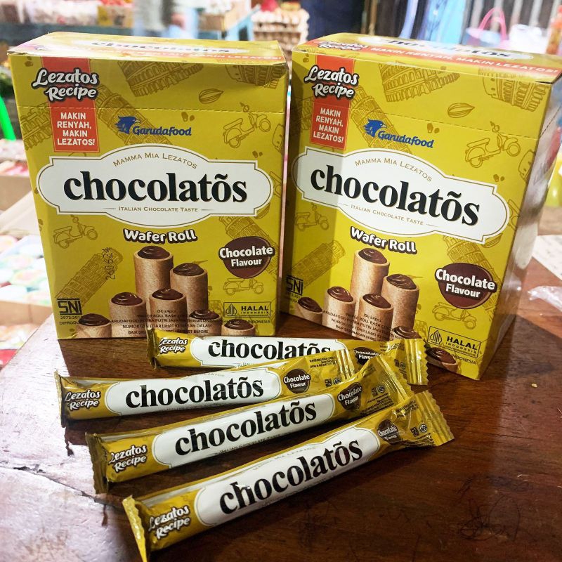 

CHOCOLATOS LEZATOS CHOCOLATE FLAVOUR / WAFER ROLL RASA COKELAT / 1 KOTAK ISI 24pcs@6gr