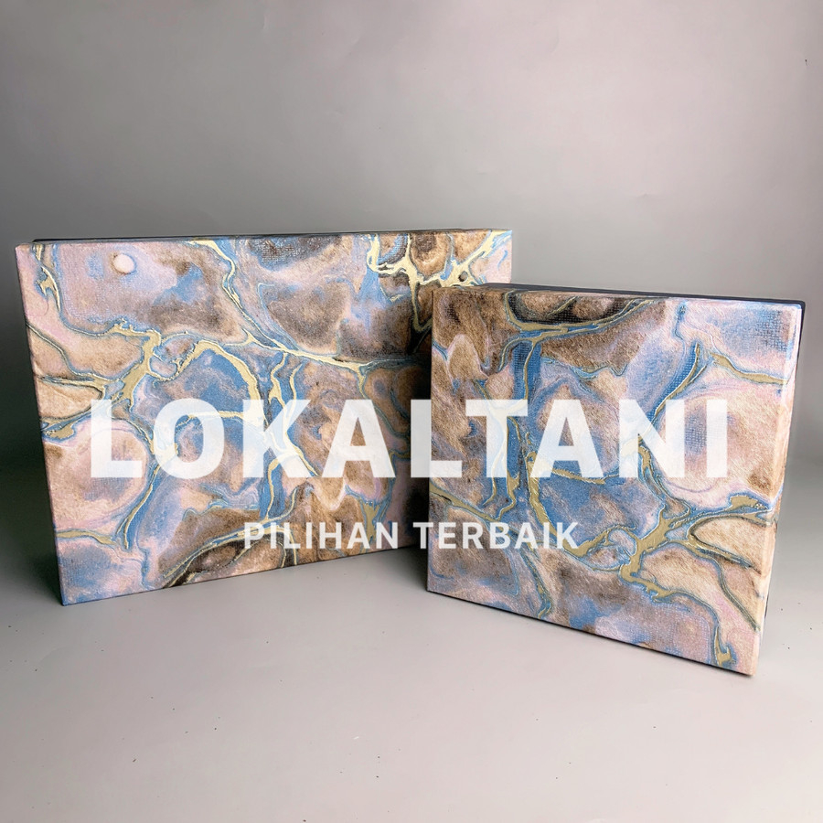 

Hard Box Kotak Hampers / Kotak Hadiah / Gift Box + Pita - Biru Gold