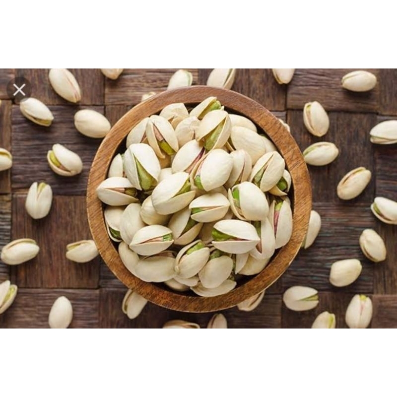 

Kacang Pistachio / Fustuk / Roasted Pistachio 1 Kg Premium