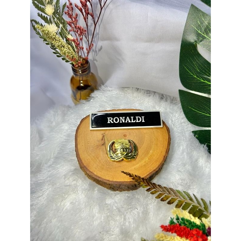 

Paket Name Tag & Pin/Lencana Korpri
