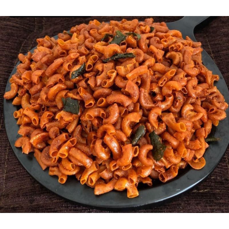 

KRIYUK" Makaroni Pedas Daun jeruk