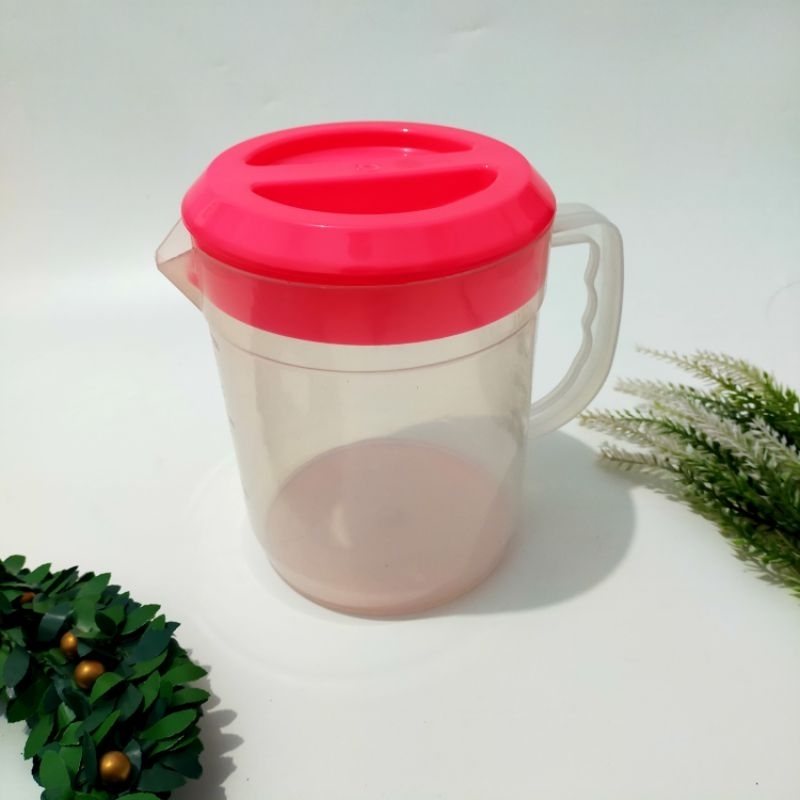 Teko air plastik kecil